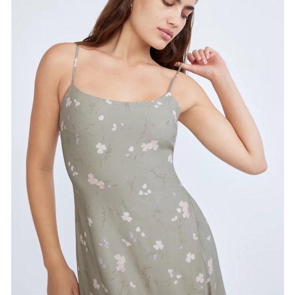 Aritzia Wilfred Affogato Dress - Picture 4 of 4